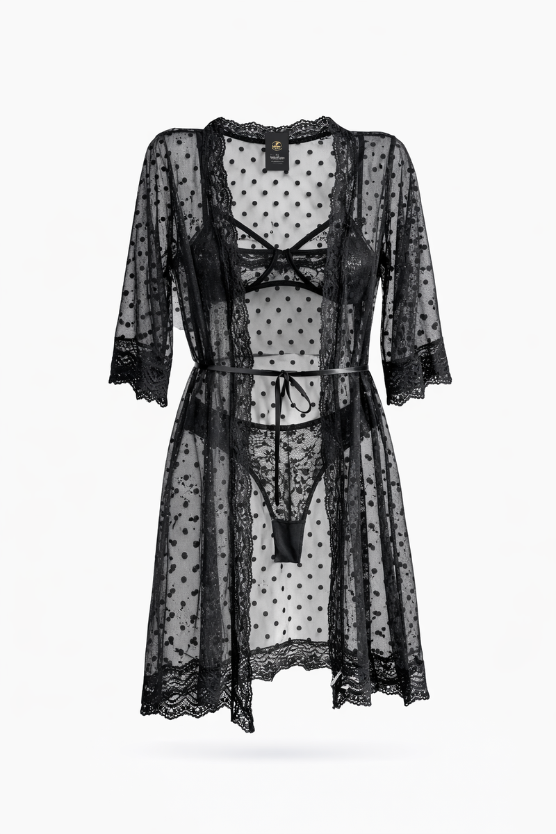 Conjunto em Renda e Tule Com Robe Preto